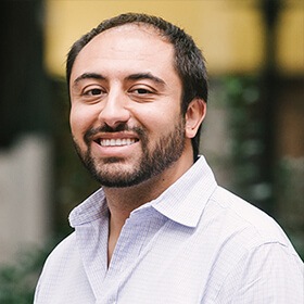 Headshot Dean Levy, DMD